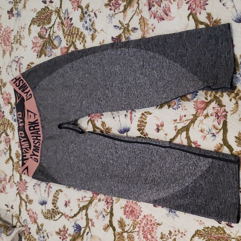 Ladies GYMSHARK!!! Size Small. Great Condition..